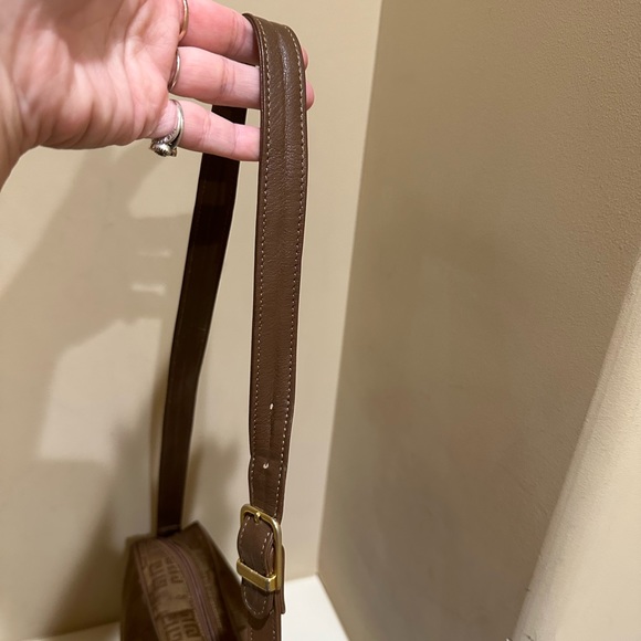 Vintage Givenchy Monogrammed Shoulderbag - Picture 3 of 9